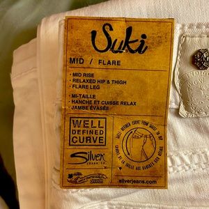 Silver Jeans -Suki Size-25x34  Color-White
